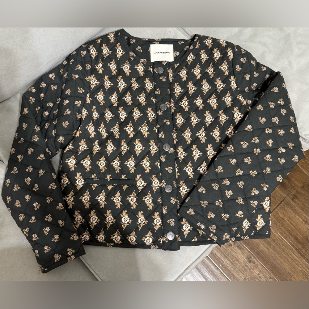 Lucky Brand Women's Black Floral Quilted Jacket